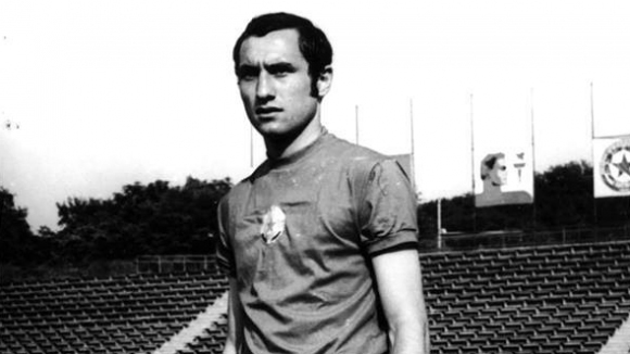 Юбилярът Божил Колев: През 1975 година странно избраха друг за Футболист на България