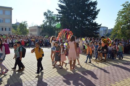 Излиза класирането за прием в първи клас и подготвителни групи в училищата