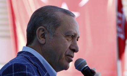 Шойбле: Реториката на Ердоган затруднява интеграцията!