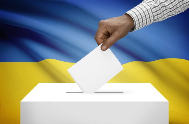 Днес в Украйна има предсрочни парламентарни избори