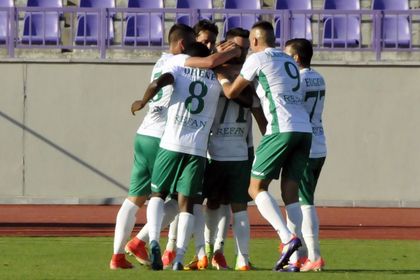 Берое“ обърна „Етър“ във Велико Търново за победа с 2:1