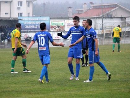 НА ЖИВО С КАРТИНА: „Левски“ - Свиленград 6:0