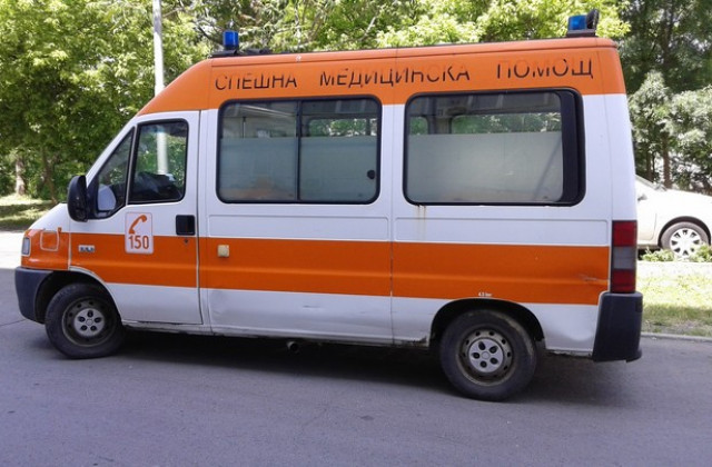 25-годишен скочи на лекар и полицаи в болница в Пловдив