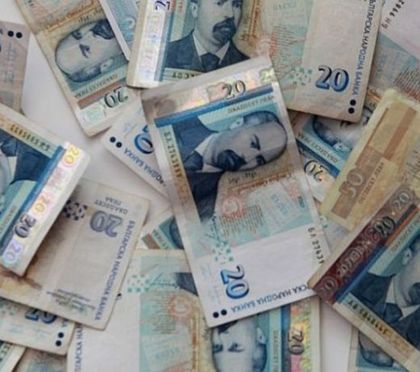 Шашма? Експолицейски шеф дал ей така 150 бона на бандит