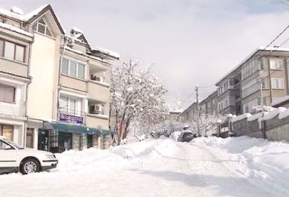 Карлово – затрупан под преспите, почистващата фирма с голяма глоба
