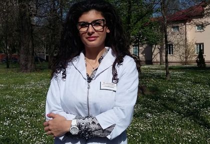 Ето къде работи най-красивата лекарка в България!