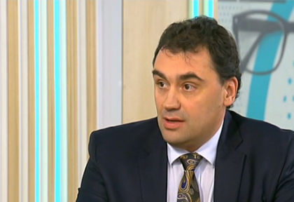 Депутат от ГЕРБ: Шофьорите няма да могат да преминават годишен технически преглед, ако...