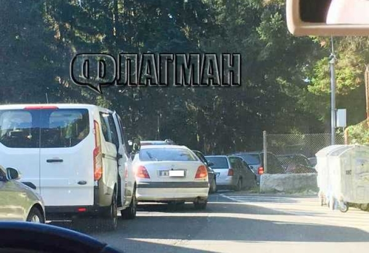 Кошмар на ГКПП Малко Търново: Коли са блокирани повече от час