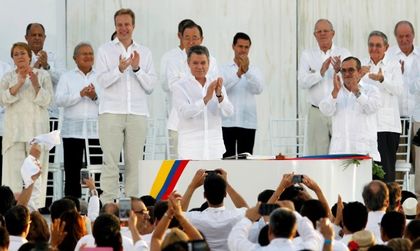 Колумбия и ФАРК подписаха историческо споразумение