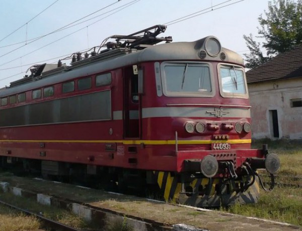 БДЖ с над 13 000 допълнителни места за празниците