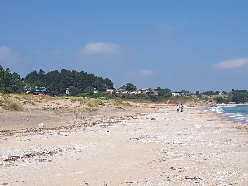 РЗИ-Варна: Междуведомствена комисия е проверила 25 плувни басейна и 2 плажа