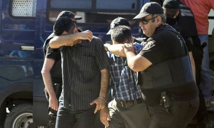Избягалите турски военни искали у нас, но...