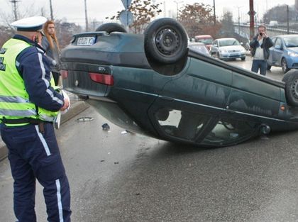 Пак тежка катастрофа в Пловдив, кола се обърна до моста на Адата