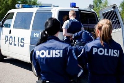 Финландски кмет и двама журналисти са застреляни близо до границата с Русия