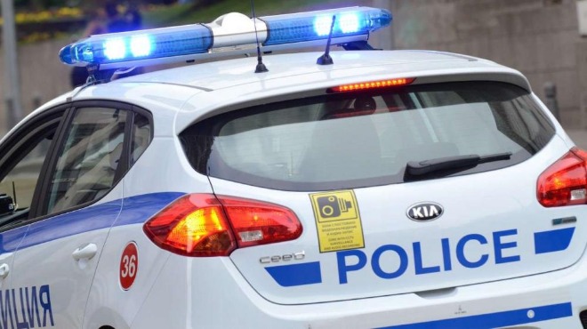Меле край Пловдив! Полицията предотврати кръвопролития и жертви!