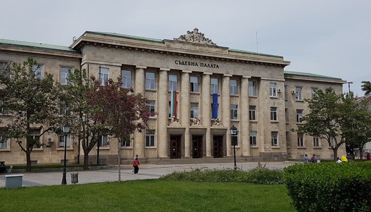 Съдят мъж за убийство на възрастна жена в Голямо Враново