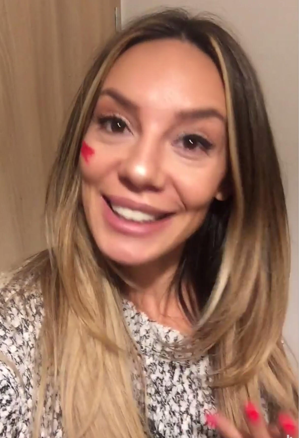 Вяра Атова стана улична певица