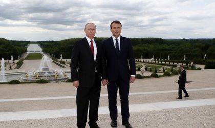 Париж и Москва – ще се сближат ли след срещата Путин-Макрон?