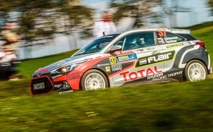 Първа победа за Симеон Симеонов на Hyundai Racing Trophy