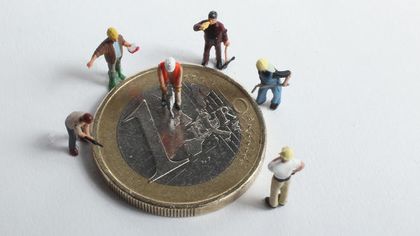 Трудова борса отваря врати в сградата на община