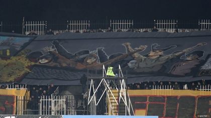 Бултрасите открили голяма сума пари пред входа за гости на "Лаута"