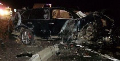 Размазаха луксозно Порше при нелеп инцидент на магистрала