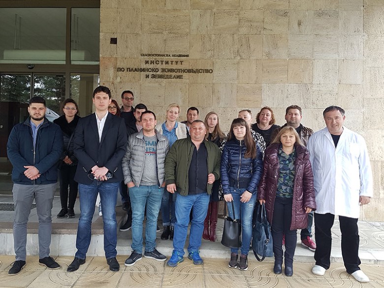 Велико Търново: Студенти от Стопанската академия в Свищов посетиха Института по планинско животновъдство и земеделие в Троян