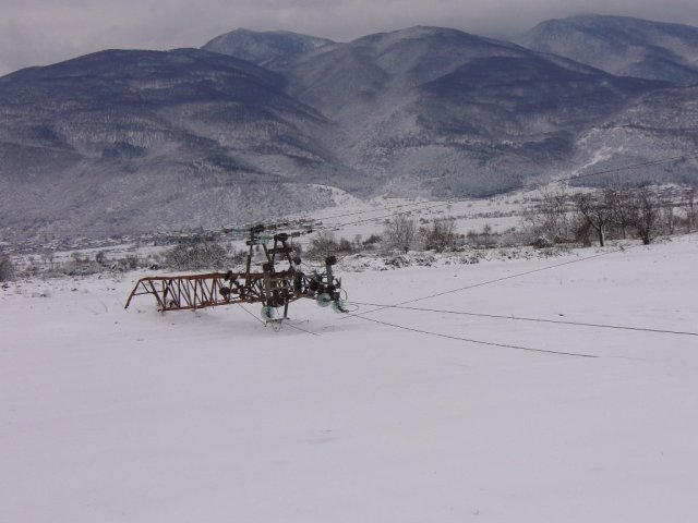 Вижте с какво се бори ЕВН в Карловско (снимки)