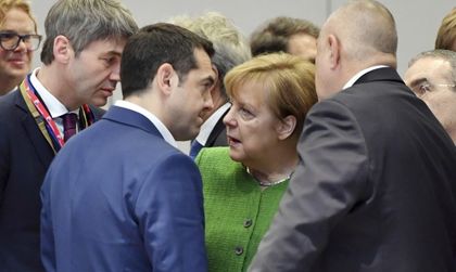 Меркел предлага помощ на Гърция в случай на турска агресия