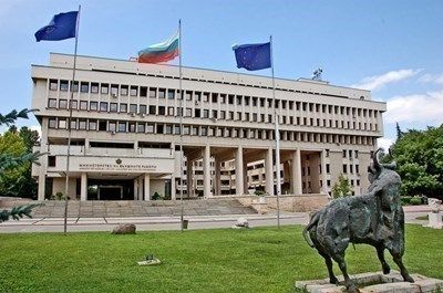 Външно: България не е взимала решение да гони руски дипломати заради Скрипал