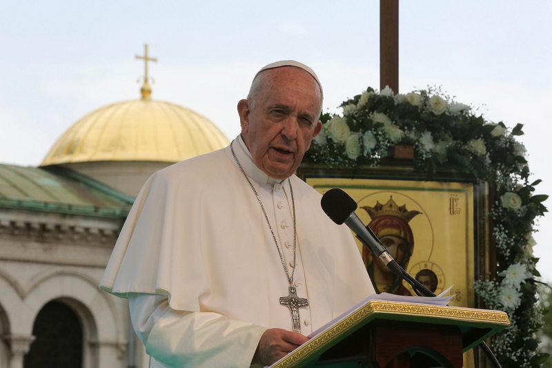 Otec Petko Vlov Sveshenik V Edinstvenata Katolicheska Enoriya V Yugozapadna Blgariya Naj Vazhnoto Ot Poslaniyata Na Papa Francisk Be Che Tryabva Da Postignem Kultura Na Dialog Glasnews Bg