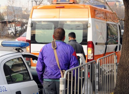 Заклещеното дете в колата е на гвардеец, общо четирима са пострадали в мелето