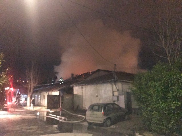 Огромен пожар в Коматево  СНИМКИ и ВИДЕО