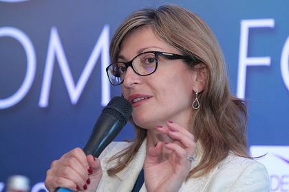 Министър Екатерина Захариева: ЕС няма да реши отвън проблемите на Западните Балкани