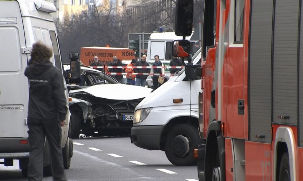 Кола се взриви в Берлин, един човек е загинал
