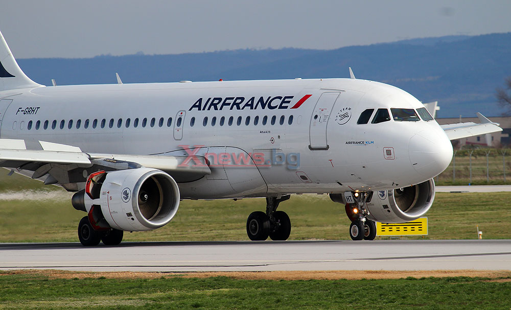 Служители на Air France излизат на протести