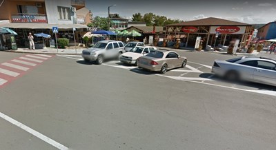 Кола уби велосипедист в Приморско