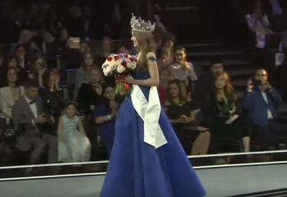 Невинна: Приказна руса красавица е новата "Мис Русия 2019" (СНИМКИ/ВИДЕО)