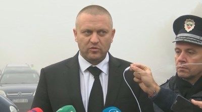 Издирваният нападател на полицай в Мъглиж се е предал, вече има трима задържани