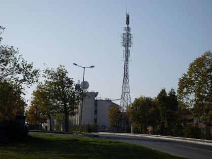 МАНТАЛИТЕТ: Всяка плочка в центъра на Хасково оплюта