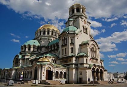 Като на война: Тревожен камбанен звън оглася София в 9 часа