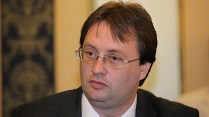 Технологиите и хората зад тях – реален фактор на киберзаплахата