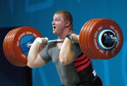 Олимпийският медалист Величко Чолаков става на 34 години
