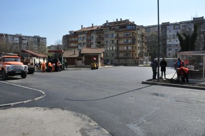 Бургас: Общината изгради още два нови паркинга с общо 80 места