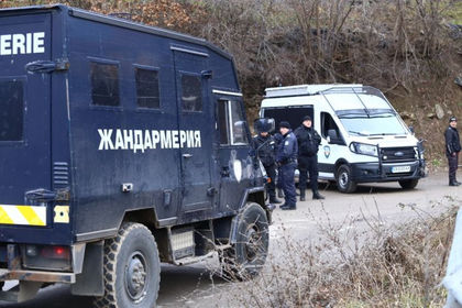 От последните минути: Жандармерия заварди отново село Луково, наближава ли развръзката (СНИМКИ)