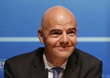 Инфантино с 61 сигурни гласа в битката за ФИФА