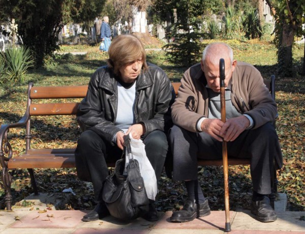 Стопили сме се с още 52 000 за година, продължаваме да застаряваме