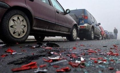 Верижно меле в Пловдив, двама в болница, заприщиха движението