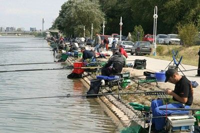 Разрешиха риболова на Гребната база в Пловдив на Никулден