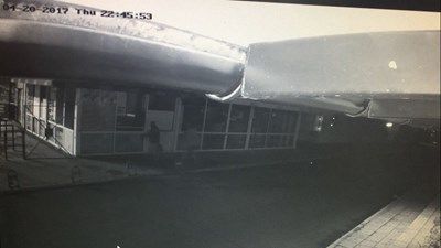 Кадри разкриват, че четирима са запалили